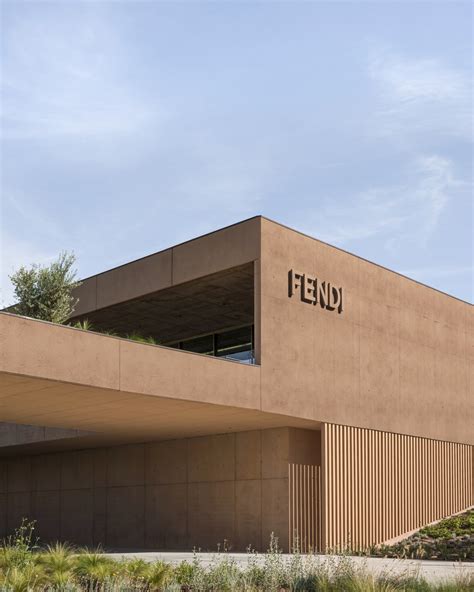 fendi azioni|fendi factory.